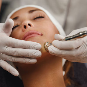 Δερμοαποξέση με Διαμάντι